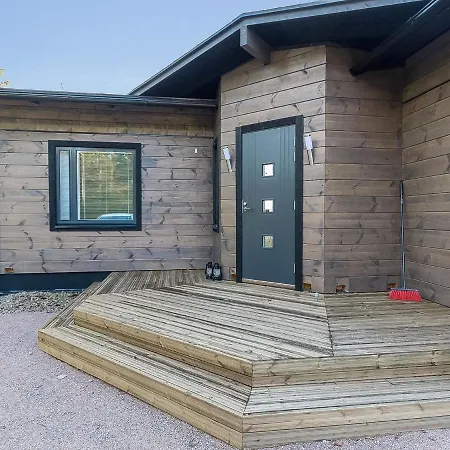 Metsola By Interhome